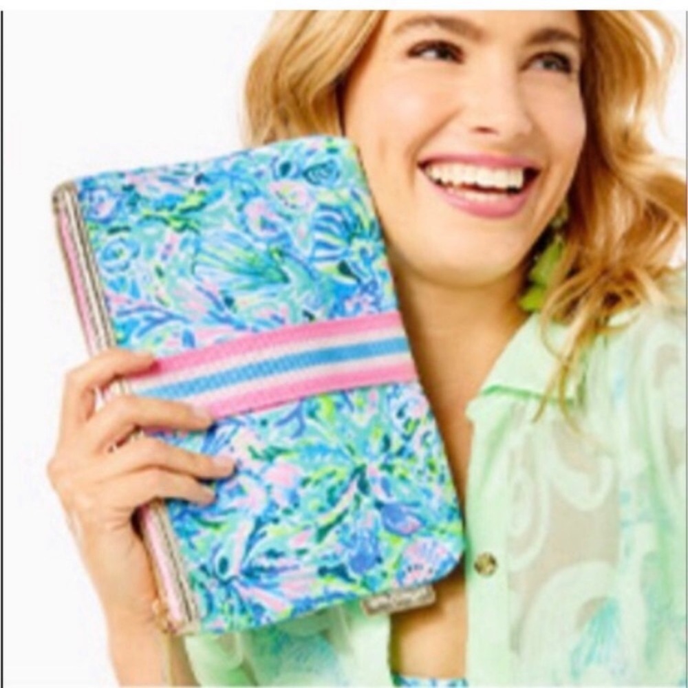Lilly Pulitzer Surf Blue Soleil‎ Clutch NWOT